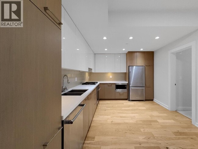 5311 Cedarbridge Way in Richmond, BC - Building Photo - Building Photo