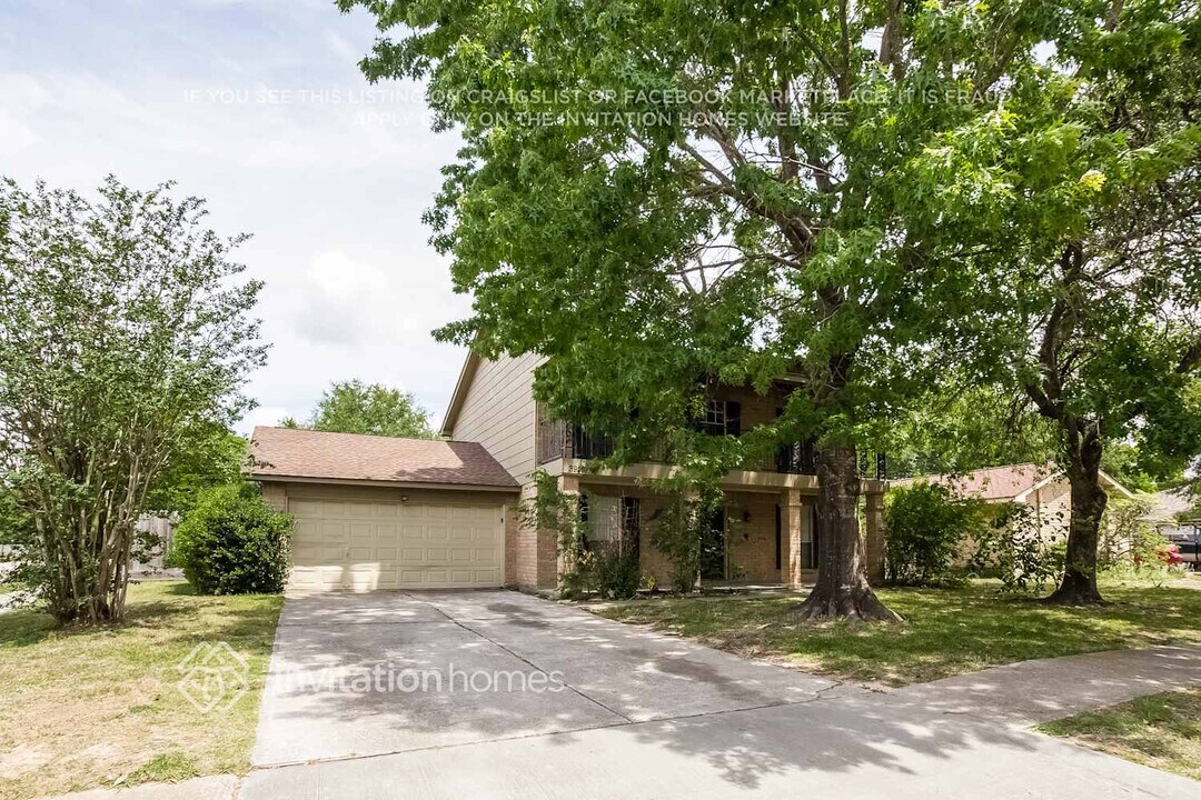 3922 Cypressdale Dr in Spring, TX - Building Photo
