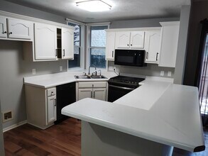 221 St Andrew's Ct in Counce, TN - Building Photo - Building Photo