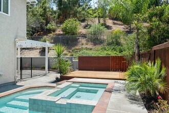 3251 Celinda Dr in Carlsbad, CA - Building Photo - Building Photo