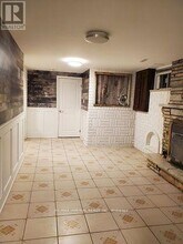 462 Fergo Ave in Mississauga, ON - Building Photo - Building Photo