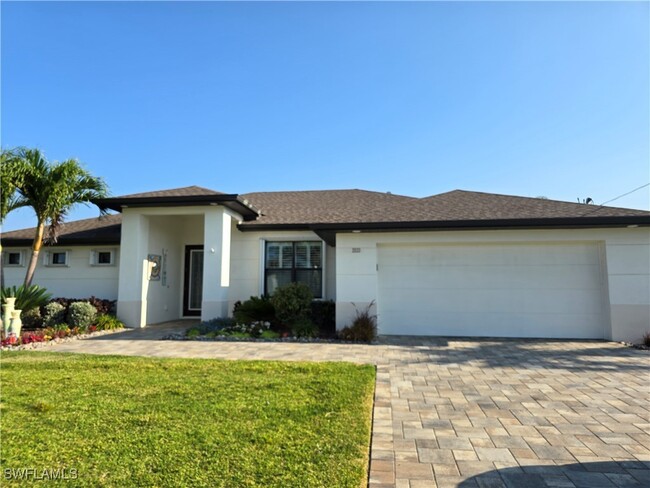 property at 2533 SW 38th Terrace