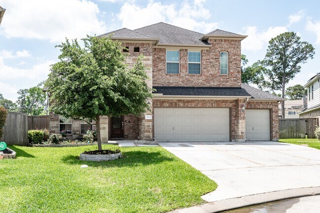4831 Eagles Glen Dr in Houston, TX - Foto de edificio - Building Photo