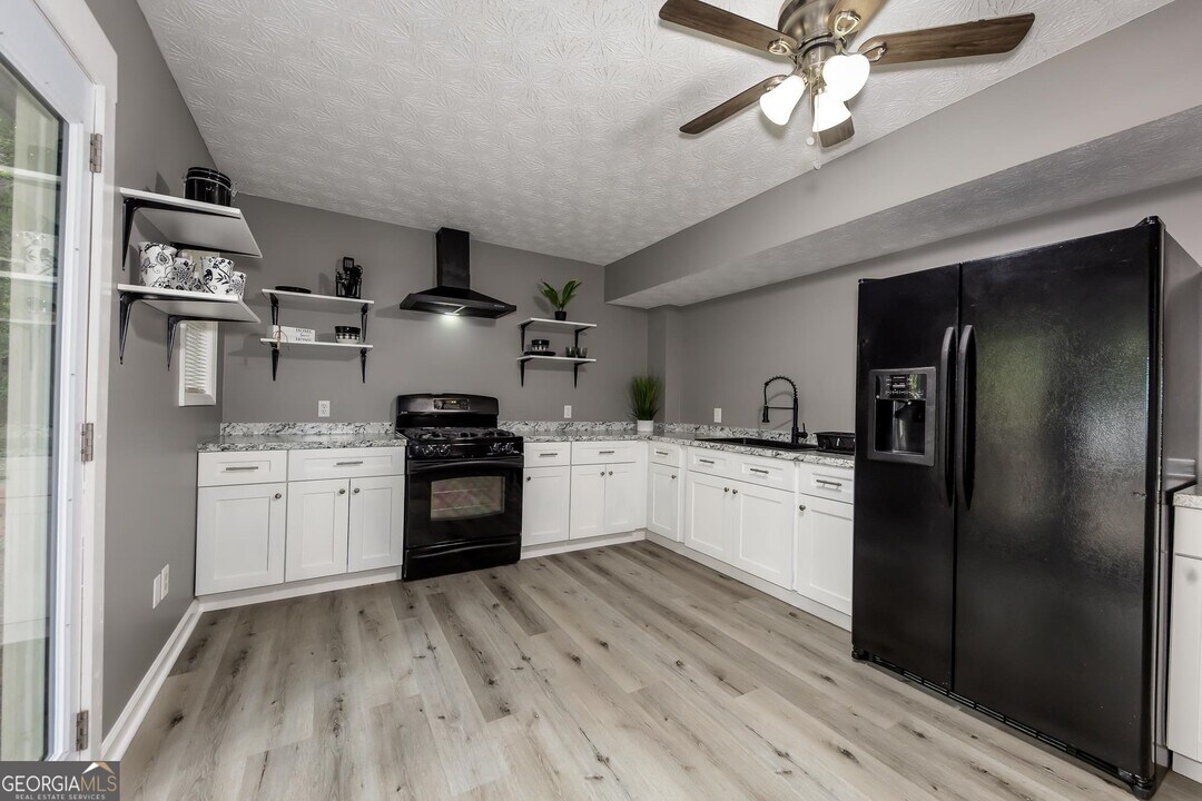 1416 Towne Harbor Psge in Woodstock, GA - Building Photo