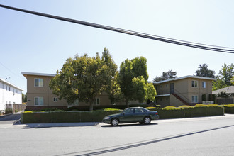 944 Del Mar Ave in San Jose, CA - Foto de edificio - Building Photo