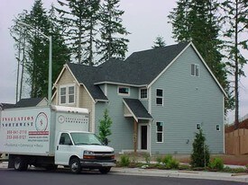 303 126th St SE in Everett, WA - Building Photo
