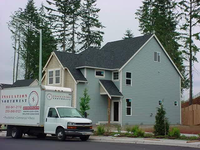 303 126th St SE in Everett, WA - Building Photo