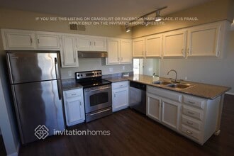 2929 W Michelle Dr in Phoenix, AZ - Building Photo - Building Photo