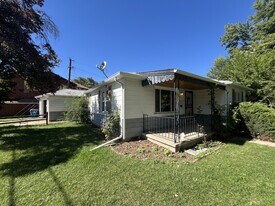 2401 Marshall St in Edgewater, CO - Building Photo