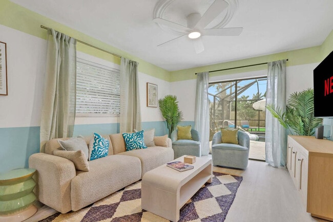 758 103rd Ave N in Naples, FL - Building Photo - Building Photo