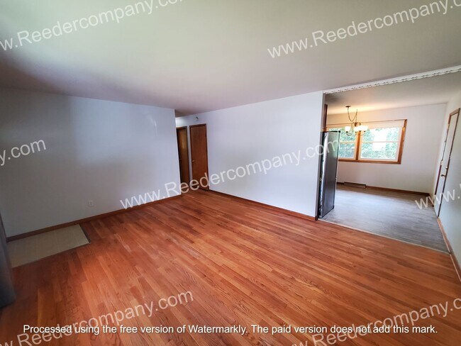 6901 Harrison St in Merrillville, IN - Building Photo - Building Photo