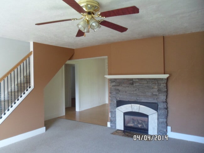 123 NW 9th St in McMinnville, OR - Building Photo - Building Photo