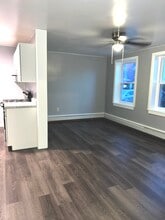 716 Sassafras Apartments in Erie, PA - Building Photo - Building Photo