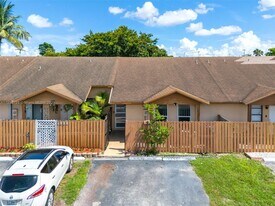 6713 NW 188th Terrace in Hialeah, FL - Building Photo