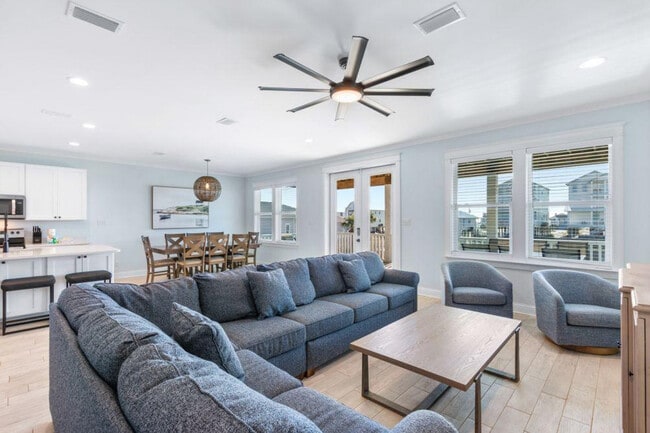 1405 W Lagoon Ave