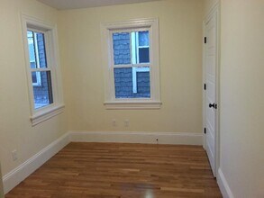 84 Linden St, Unit 2 in Boston, MA - Building Photo - Building Photo
