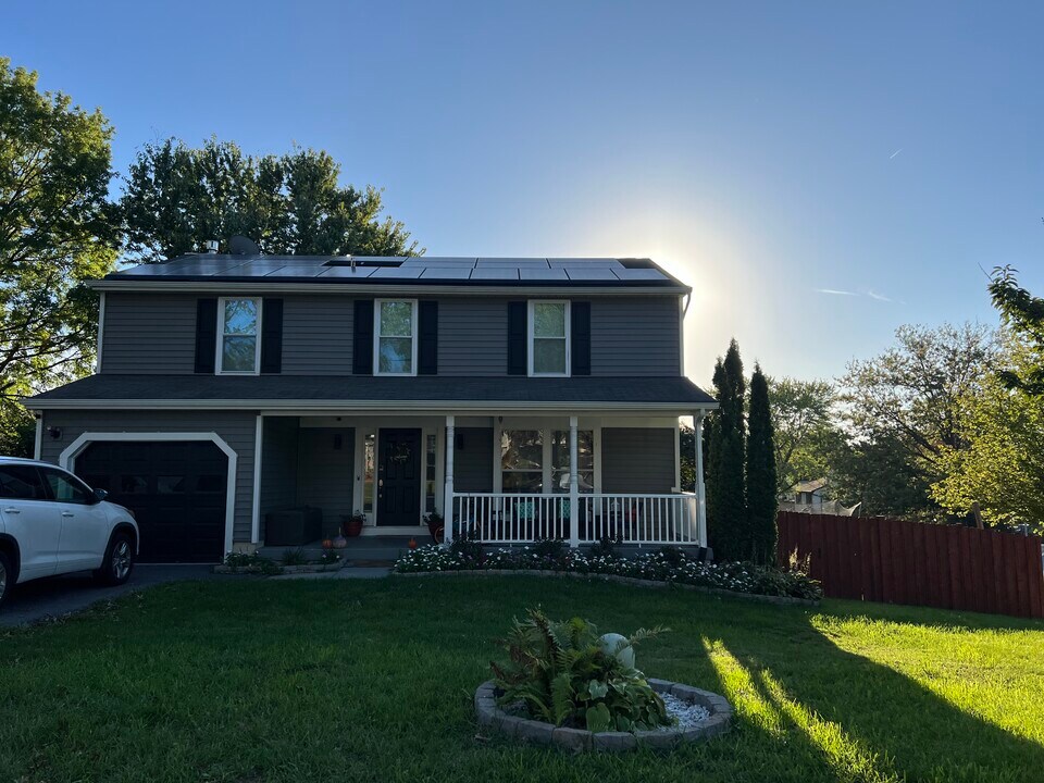 1318 Mulberry Ct in Frederick, MD - Building Photo