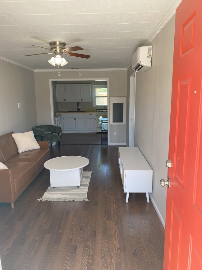5119 40th St, Unit 5119 40th Street Rear Apt in Lubbock, TX - Building Photo - Building Photo