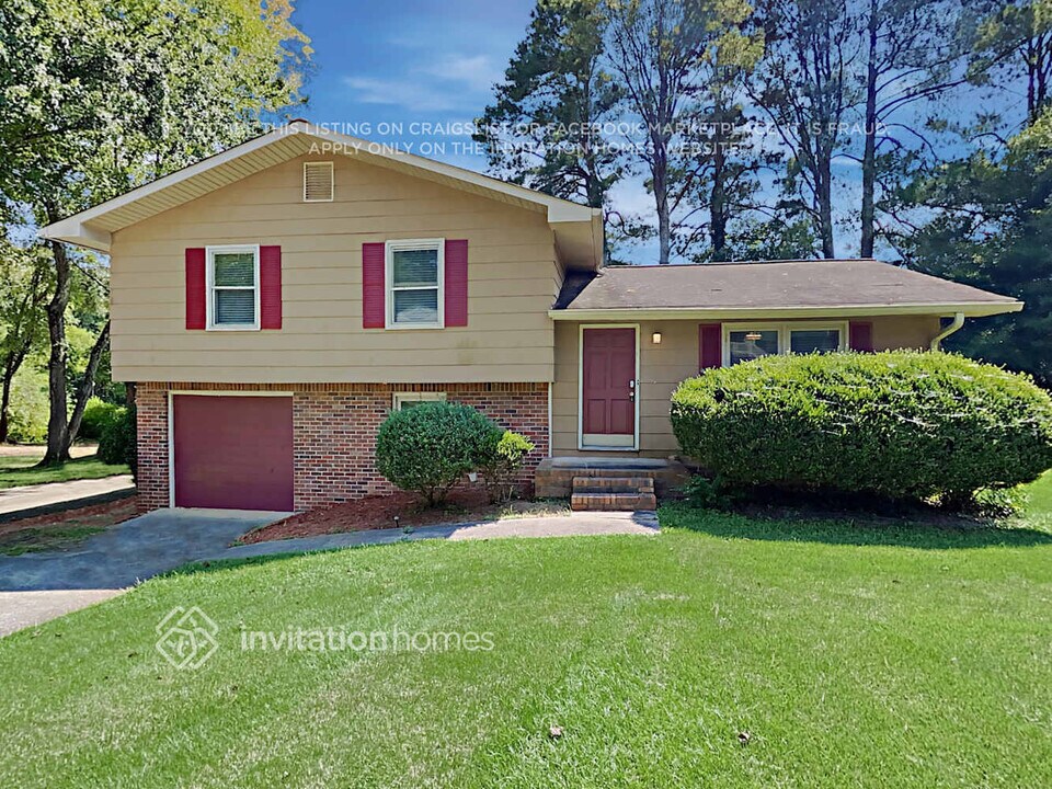 4189 Terrace Dr in Acworth, GA - Building Photo