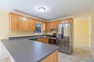 100 Gibbon Dr in Harvest, AL - Building Photo - Building Photo