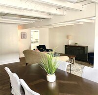 608 Oxford St photo'