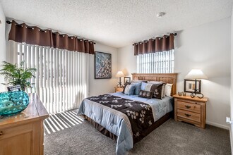 Timber Chase at Sarasota Bay in Sarasota, FL - Building Photo - Interior Photo