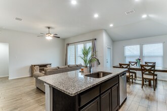 9925 Ryegrass Terrace in Crowley, TX - Building Photo - Building Photo