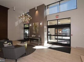 2311 Pimmit Dr, Unit 602 in Falls Church, VA - Building Photo