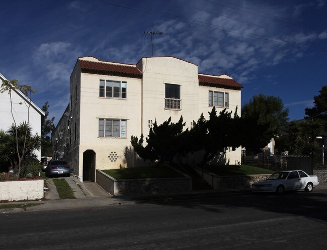 5421 Ash St in Los Angeles, CA - Foto de edificio - Building Photo