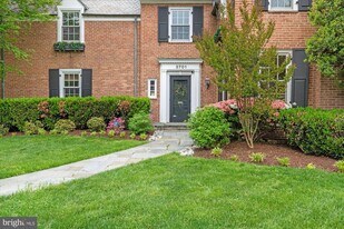 3701 Blackthorn Ct in Chevy Chase, MD - Building Photo