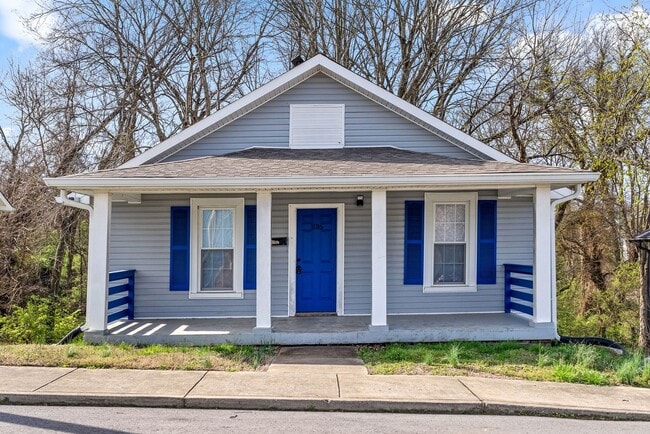 1016 Coulter St in Clarksville, TN - Building Photo - Building Photo