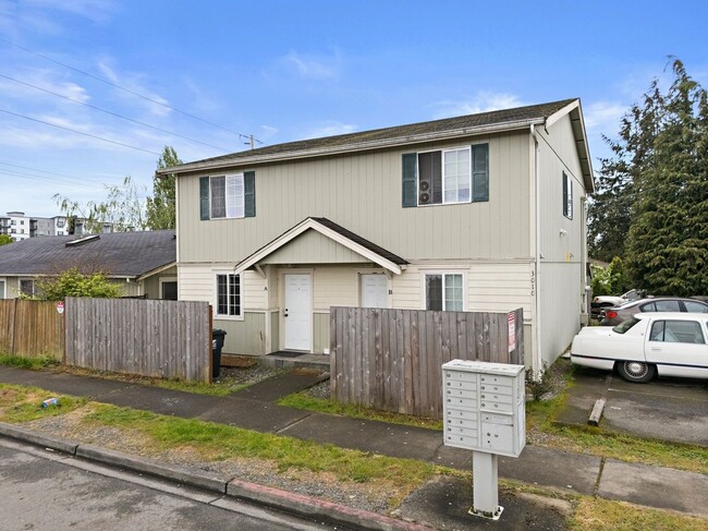 3010 S 43rd St in Tacoma, WA - Building Photo - Building Photo