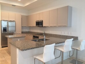 5189 NW 85th Ave in Doral, FL - Building Photo - Building Photo