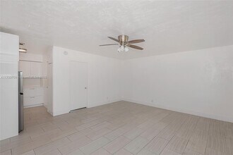 2901 Polk St in Hollywood, FL - Building Photo - Building Photo
