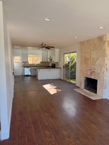 265 La Veta Ave, Unit A in Encinitas, CA - Building Photo