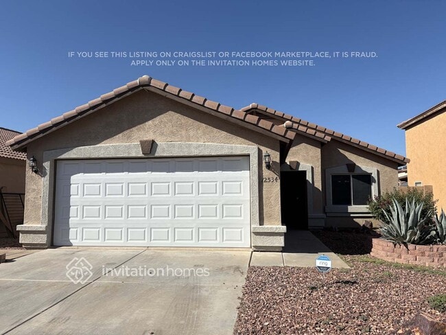 property at 12534 W Bloomfield Rd