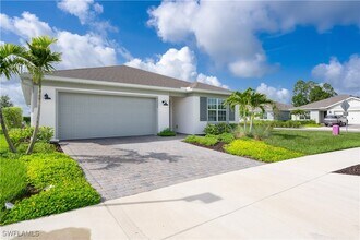 42380 Cascade Dr in Punta Gorda, FL - Building Photo - Building Photo