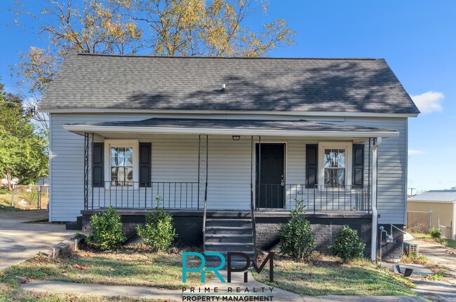 property at 109 S 7th St