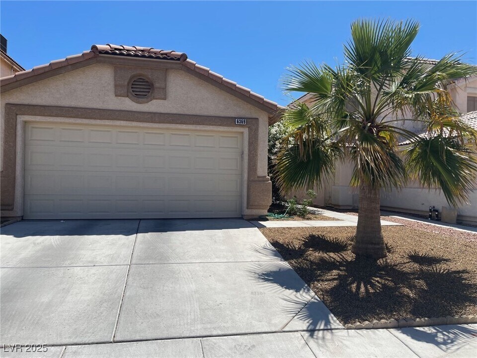 6369 Bushkill Creek Ct in Las Vegas, NV - Building Photo