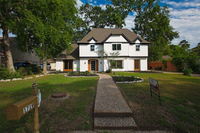 1719 Wagon Gap Trail in Houston, TX - Building Photo - Building Photo