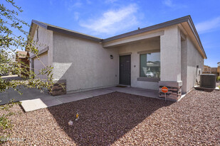 14904 Jerry Armstrong Ct in El Paso, TX - Foto de edificio - Building Photo