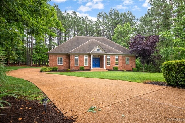 11465 Pinewild Dr in Providence Forge, VA - Building Photo - Building Photo