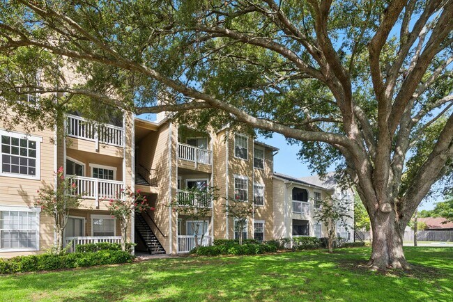 property at 1039 S Hiawassee Rd