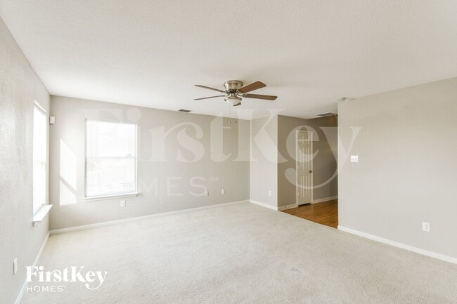 5722 Wildcat Canyon in San Antonio, TX - Building Photo - Building Photo