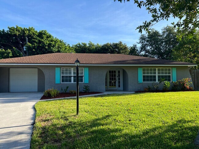 property at 540 S Manor Dr