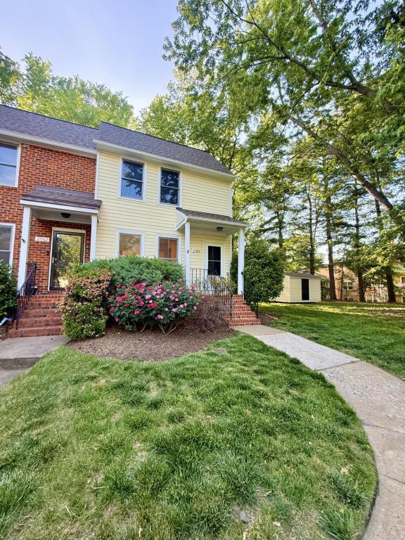 property at 2504 Thicket Greene Ct