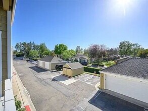 3730 S Bear St in Santa Ana, CA - Building Photo - Building Photo