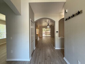 944 Lost Grove Cir in Winter Garden, FL - Building Photo - Building Photo