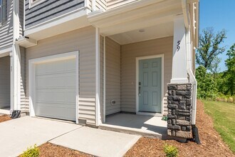 59 Honeydew Wy in Clayton, NC - Building Photo - Building Photo