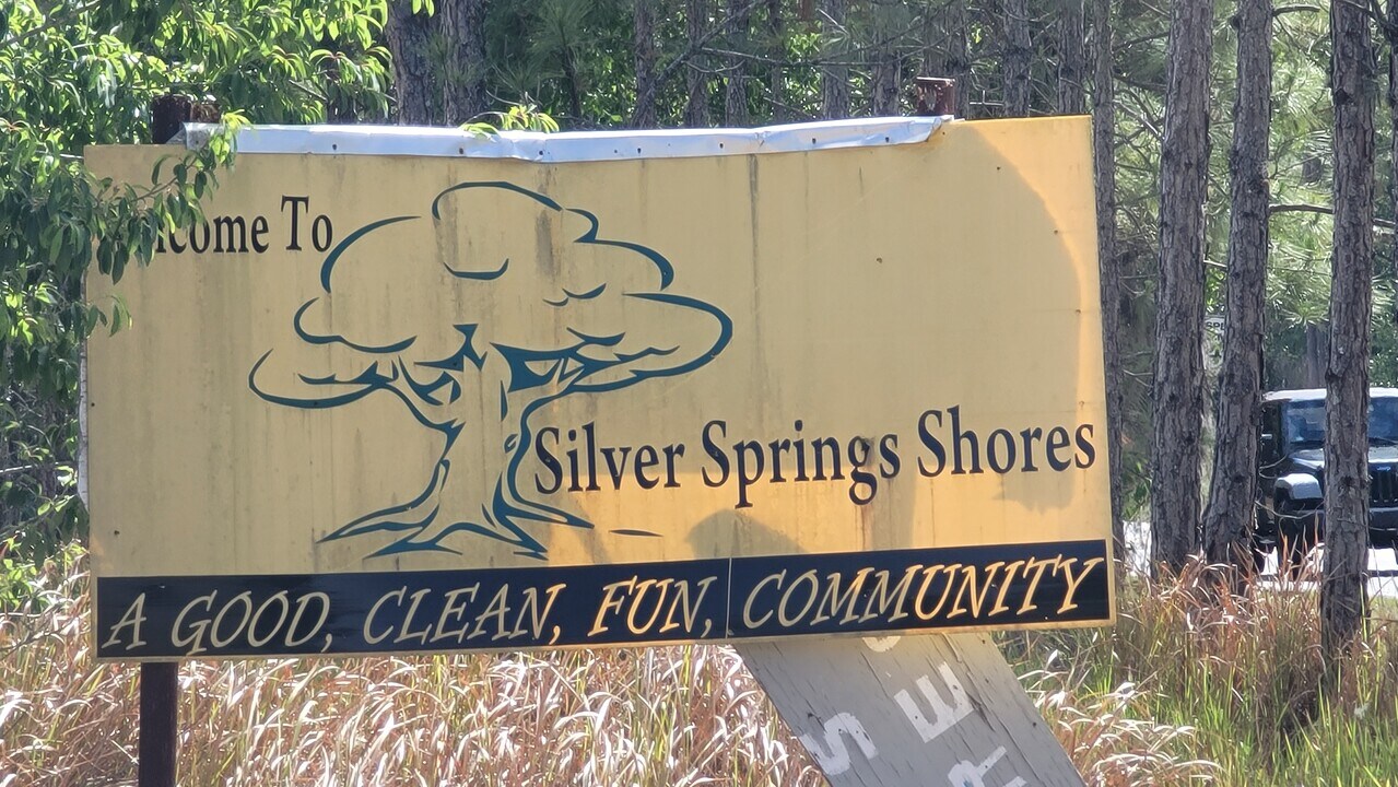 558 Fairways Cir, Unit 558 A Photo